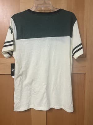 Milwaukee Bucks Short Sleeve T-Shirt V-Neck Women Large Green And Cream NBA NWT - Thumbnail 4