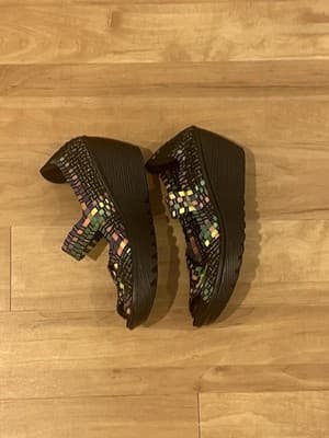 SKECHERS memory foam stretch strappy peep toe sandals multicolor size 6.5 woven - Thumbnail 3