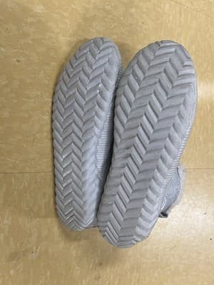 Disney x Sorel Out & About Frozen Waterproof Boots Silver Size 8.5 - Thumbnail 5