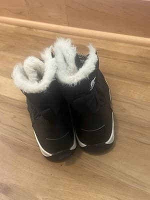 Sorel Whitney II Short Lace Up Black Winter Boots Women's Size 5 - Thumbnail 5