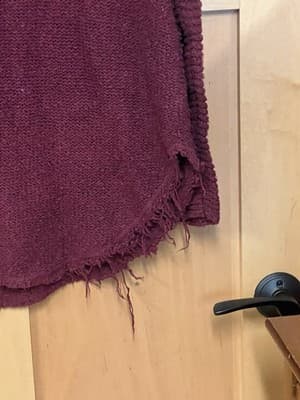 Free People Cross my Heart Oversized Burgundy Sweater M Tatter Edge Indie Grunge - Thumbnail 5