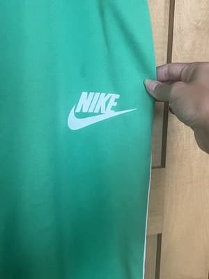 Vintage Green Mens Nike Pants Size Large - Thumbnail 2