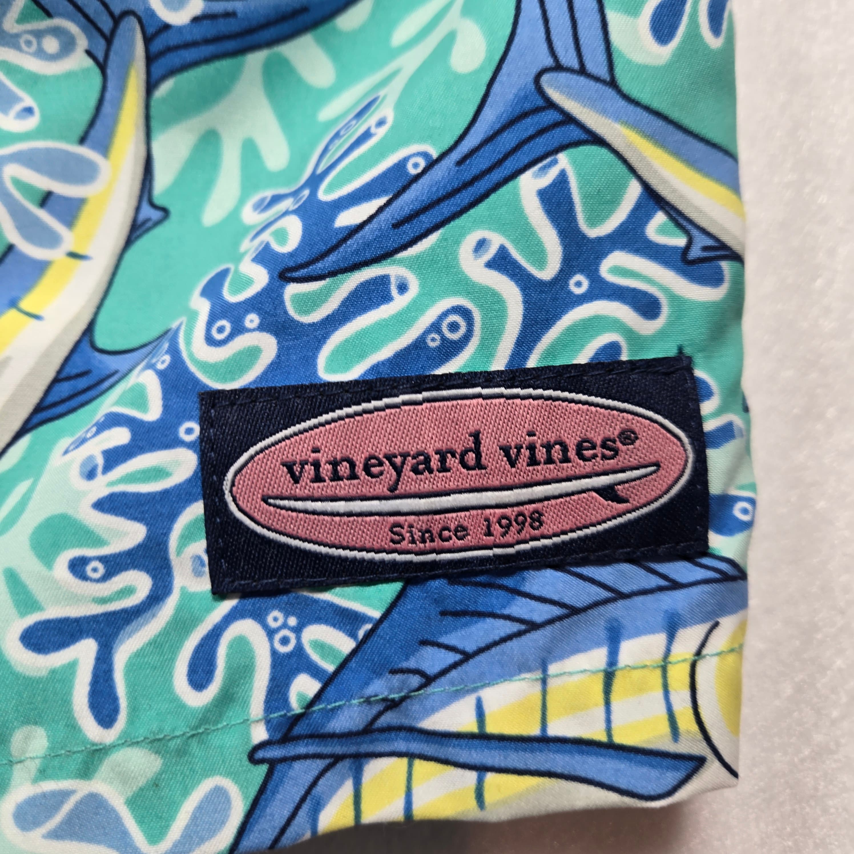 Vineyard Vines Marlin Print Swim Trunks Size L - Thumbnail 7