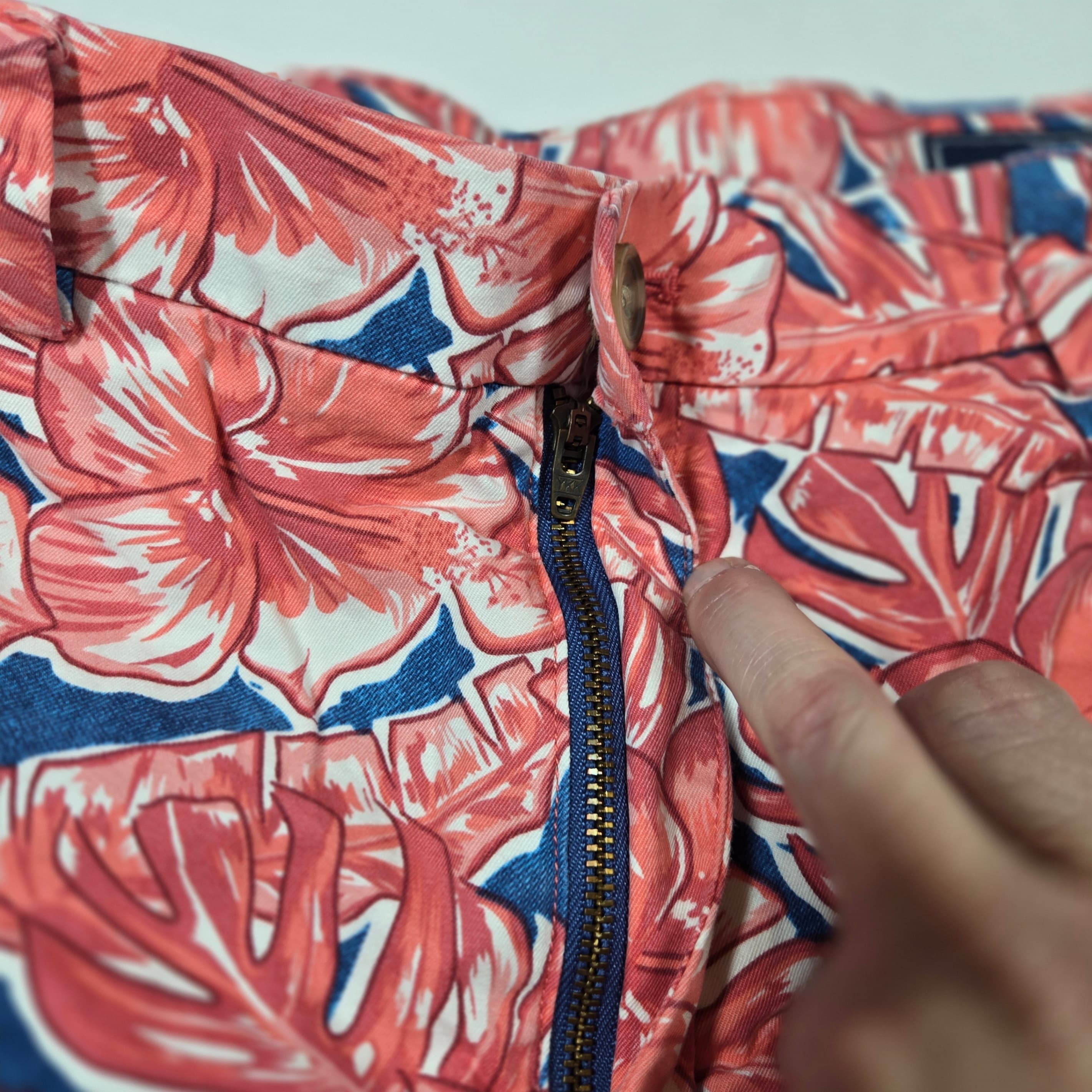 Vinyard Vines Mens Board shorts Size 32 - Thumbnail 4