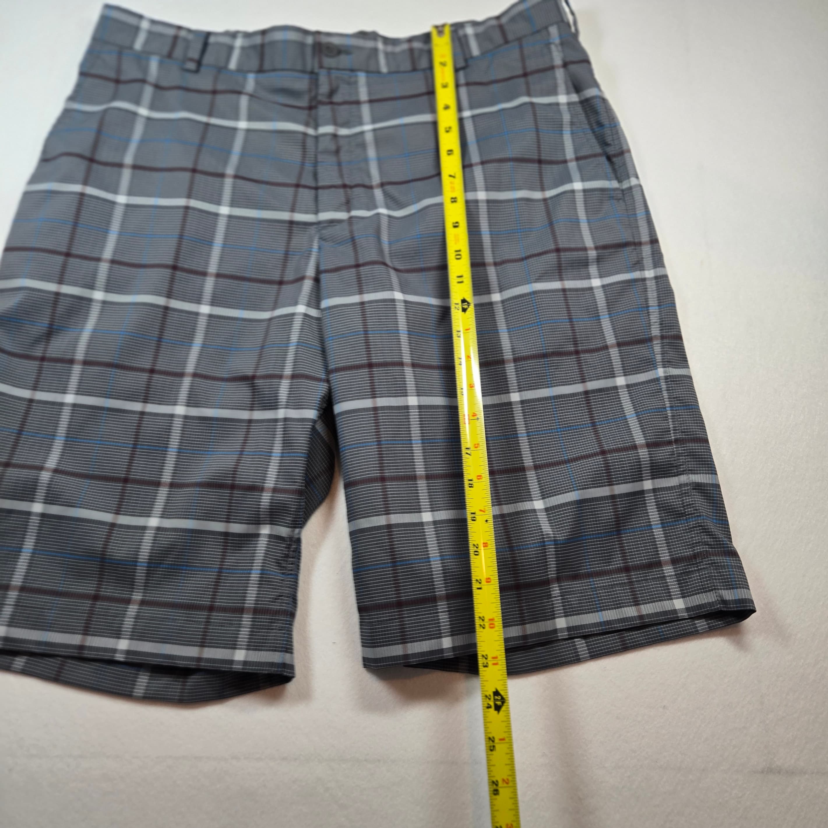 Nike Men's Plaid Golf Shorts Size 36x11 - Thumbnail 4