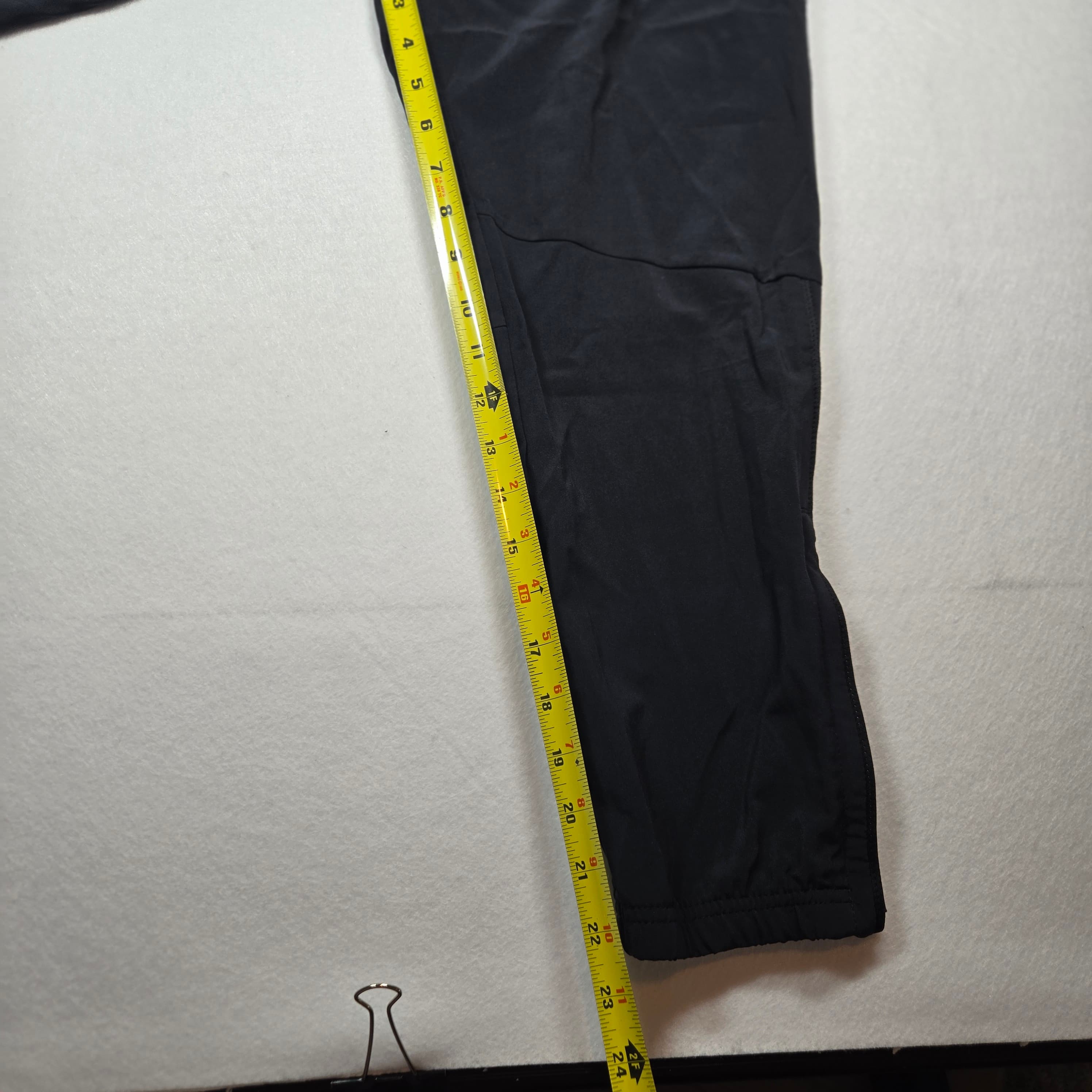 Nike Men's Black Jogger Pants with Elastic Waist Size Small NWT - Thumbnail 3