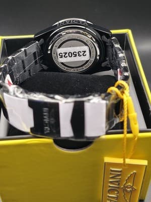 Invicta Pro Diver Novalix Men's Black Dial Wristwatch Black Metal Band 50570 - Thumbnail 2
