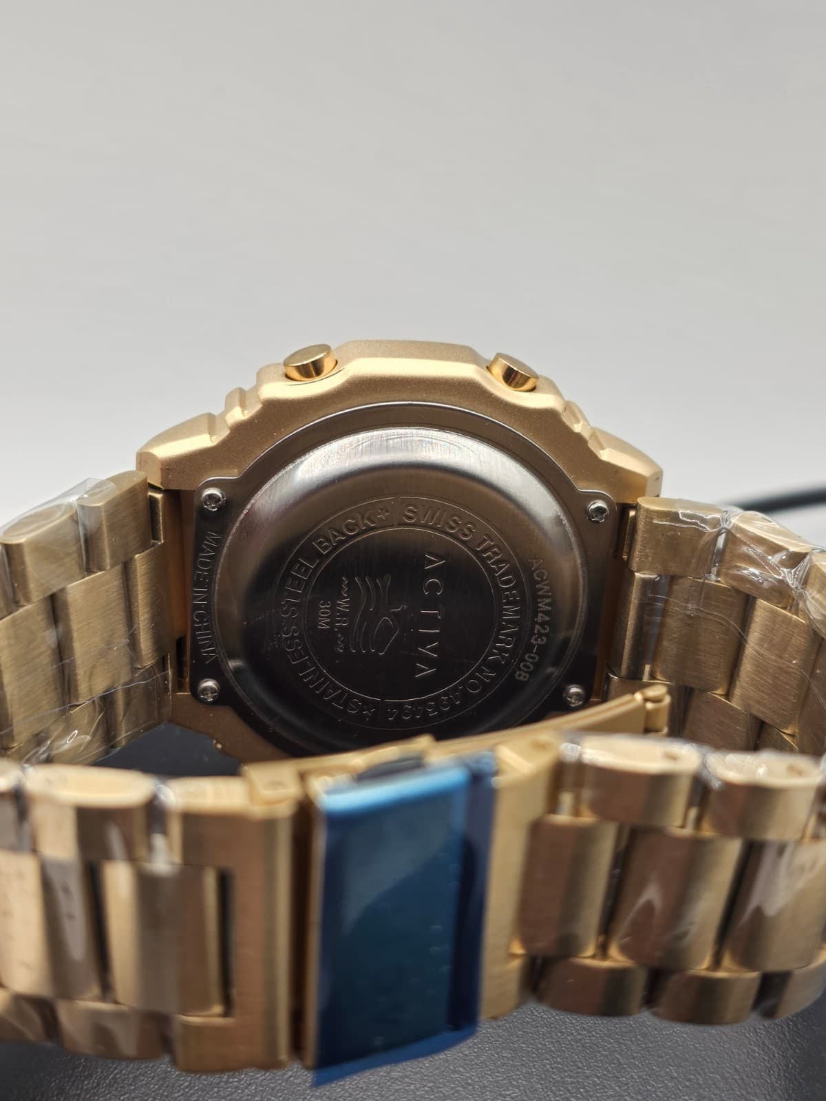 Activa by Invicta ACWM423-008 Analog Digital Unisex Watch 45.5mm Gold Tone NIB - Thumbnail 4