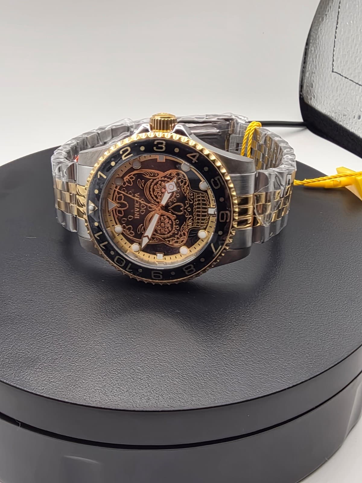 Invicta Men's Skull 36861 Pro Diver Dia De Los Muertos 40 MM Wrist Watch NIB ⌚️ - Thumbnail 2