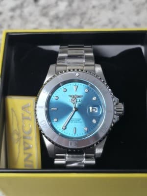 Invicta Pro Diver Novalix 50569 – 40mm Steel – Light Blue Dial