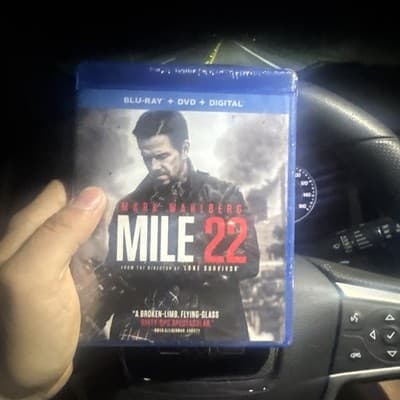 Mile 22 [Blu-ray], New, Mark Wahlberg,Lauren Cohan,Iko Uwais,Ronda Rousey,John M