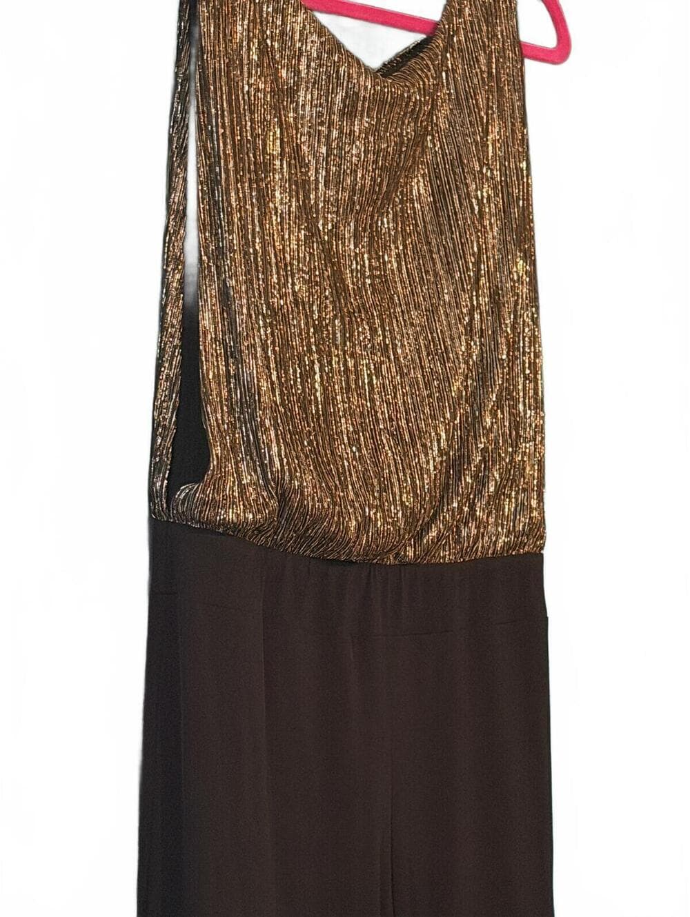 En Focus Studio Elegant Black and Gold Sleeveless Jumpsuit - Thumbnail 3