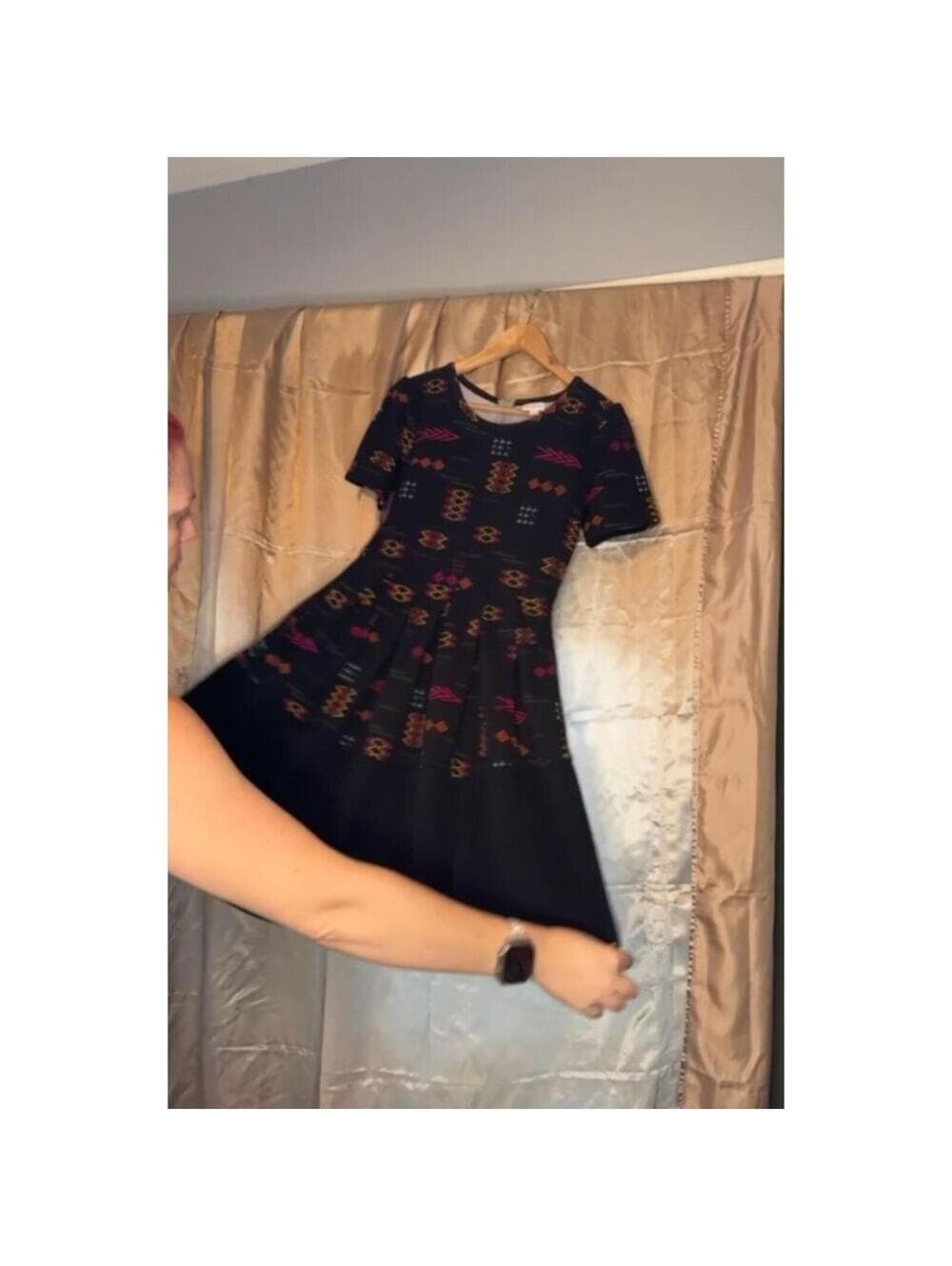 LuLaRoe Amelia Dress Geometric Tribal Print Pockets - Thumbnail 9