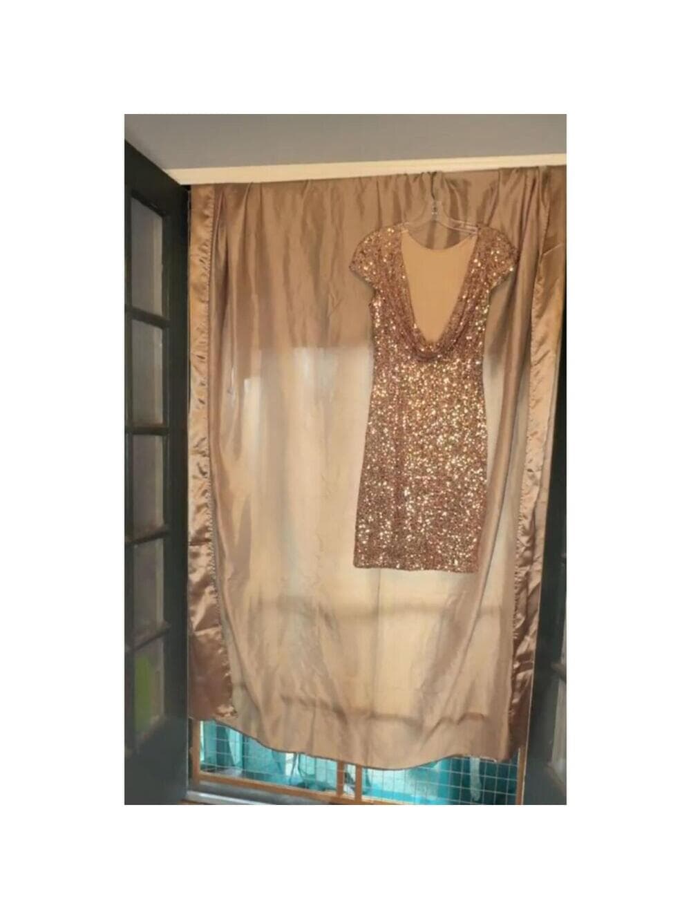 Belle Badgley Mischka Sequin Dress Cowl Back Cap Sleeve - Thumbnail 3