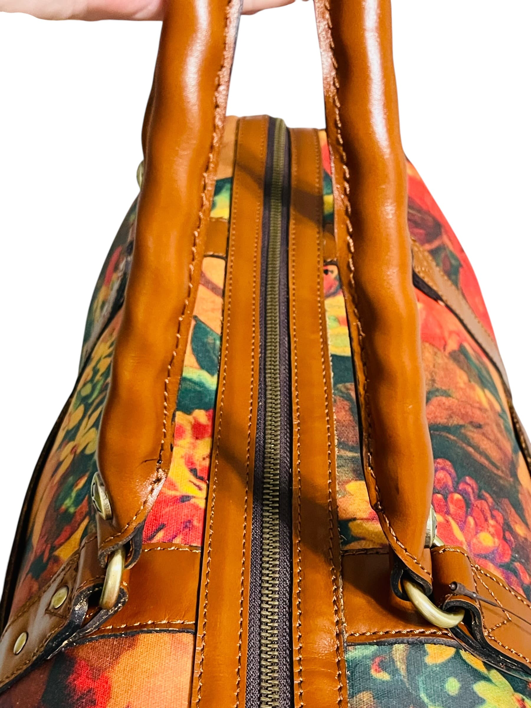 Patricia Nash  Milano Weekender Duffel Bag - Thumbnail 4