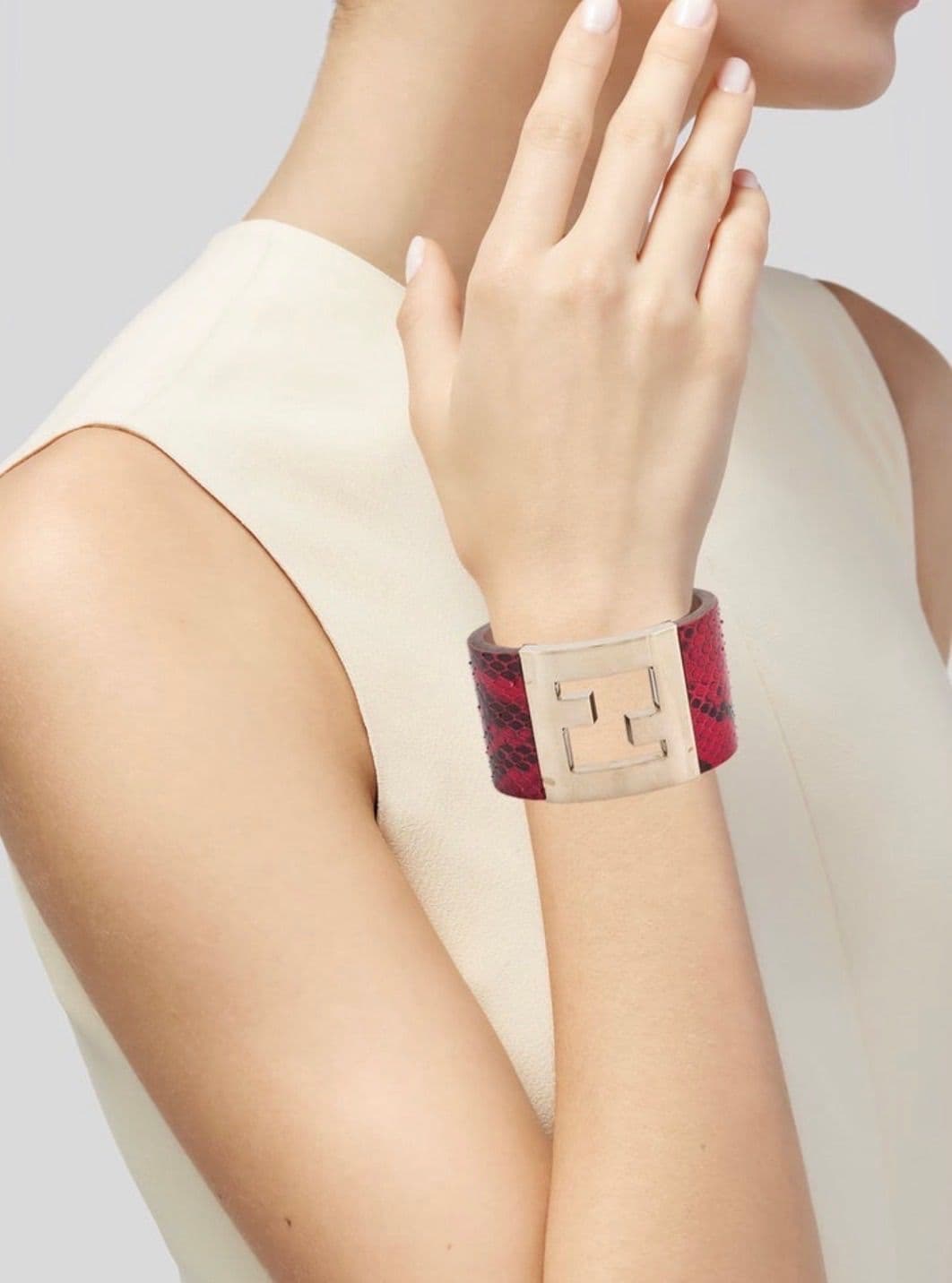 003. Fendi FF Logo Red and Black Snakeskin Cuff Bracelet - Thumbnail 4