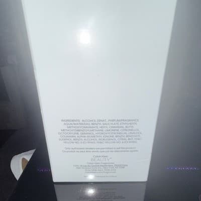 Calvin Klein Beauty Eau de Parfum Spray 100ml 3.3 fl oz Fragrance - Thumbnail 2