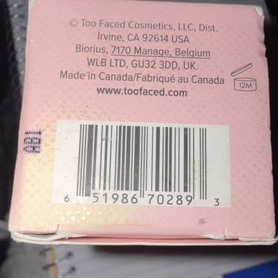 Too Faced Born This Way Oil-Free Liquid Foundation Medium-to-Full 1.0 fl oz - Thumbnail 3