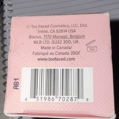 Too Faced Born This Way Oil-Free Liquid Foundation Tiramisu 1.0 fl oz - Thumbnail 4