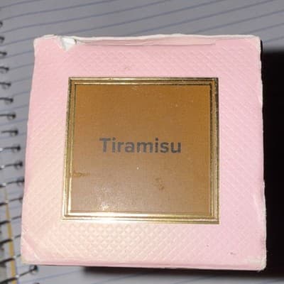 Too Faced Born This Way Oil-Free Liquid Foundation Tiramisu 1.0 fl oz - Thumbnail 3