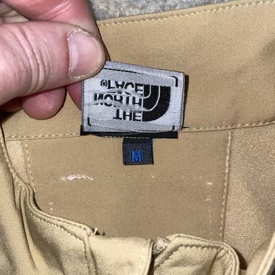 Softshell jacket, The North Face, Size Medium, beige/tan colorway - Thumbnail 6