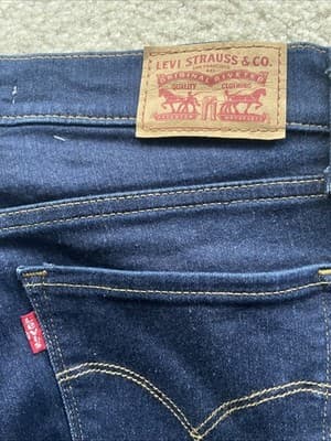 Levis 314 Shaping Straight Womens Size 27 Dark Blue Jeans Preowned - Thumbnail 9