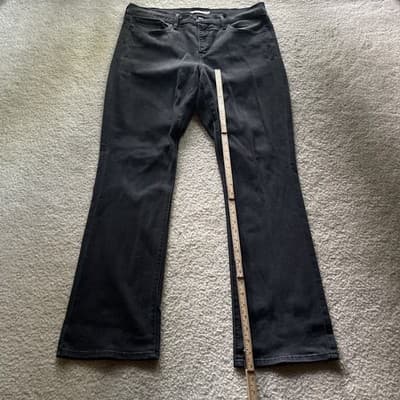 Levis 315 Shaping Bootcut Black Jeans Womens Size 32 Preowned - Thumbnail 3