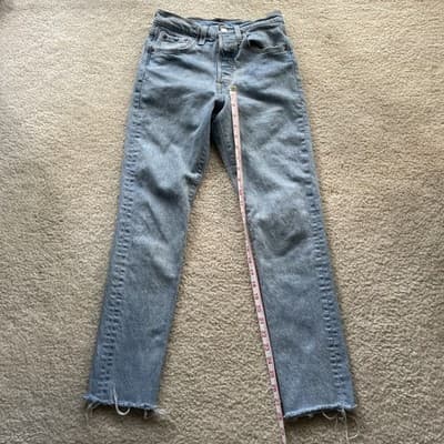 Levis 501 S Skinny Rough Hem Womens 24x28 Preowned Good - Thumbnail 4