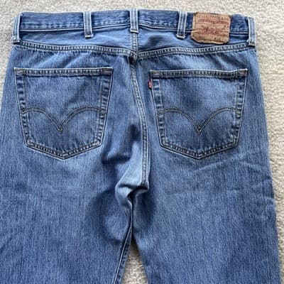 Levis 501 Straight Leg Button Fly 100% Cotton Mens 38x32 Preowned - Thumbnail 7