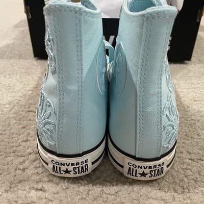 Converse Chuck Taylor High Top Flower Embroidery Light Blue Women’s Size 7.5 NWT - Thumbnail 9