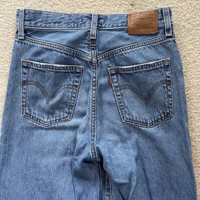 Levis Ribcage Straight Ankle Distressed Blue Jeans Womens 26 Preowned Excellent - Thumbnail 8