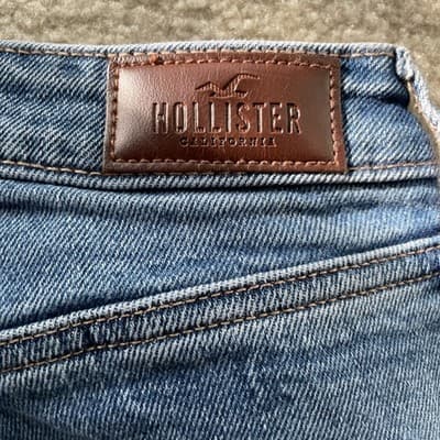 Hollister Curvy High Rise Mom Jean Rough Hem Distressed Blue 27x27 (5R) - Thumbnail 8