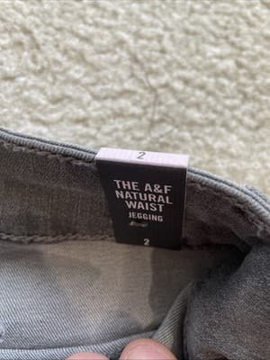 Abercrombie & Fitch Pant Jeggings Womens Size 2 W26 Grey Stretch Brand New WTags - Thumbnail 4