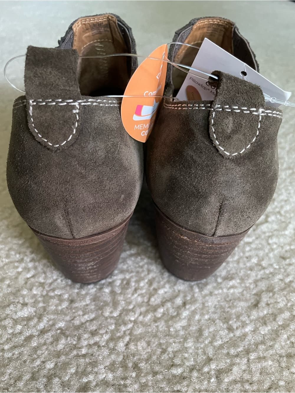 Comfortiva Women’s Brown Suede Ankle Booties with Elastic Panels Size 8.5 NWT - Thumbnail 4