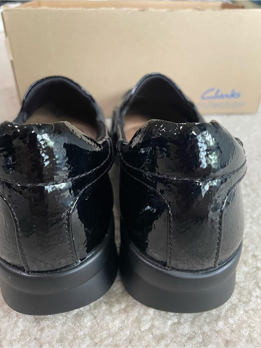 Clarks Elowyn Penny Women's Black Patent Slip-On Loafers Size 7.5 Medium NWT - Thumbnail 2