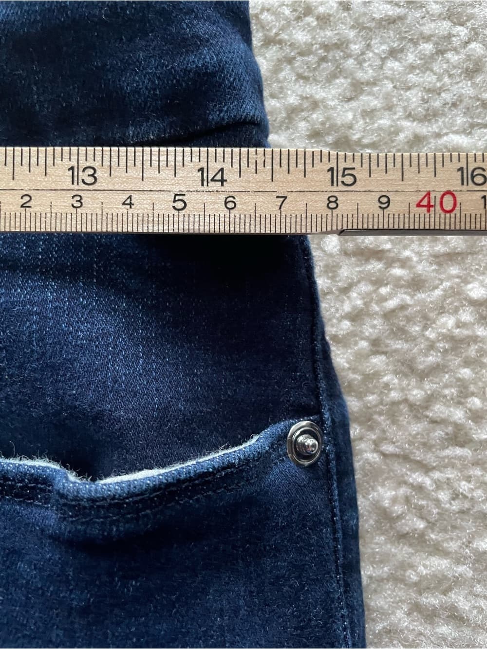 Good American Dark Blue Straight-Leg Jeans Women’s Size 10/30 Preowned Excellent - Thumbnail 5