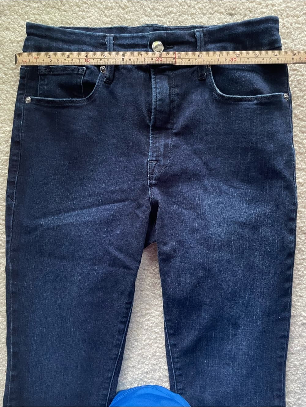 Good American Dark Blue Straight-Leg Jeans Women’s Size 10/30 Preowned Excellent - Thumbnail 4