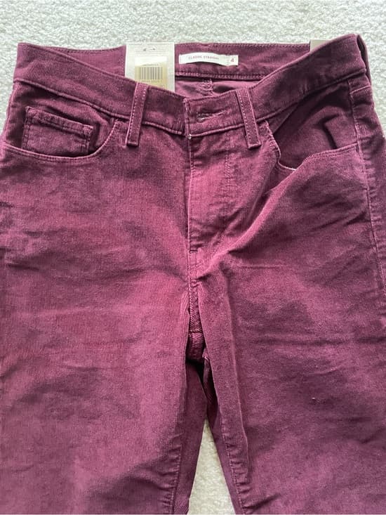 Levi's Classic Straight Leg Burgundy Corduroy Jeans Women’s Size 8 (29x30) NWT - Thumbnail 9