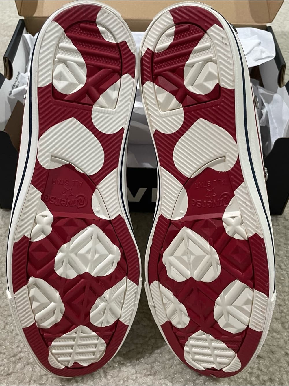 Converse Chuck Taylor Vintage White Heart-Themed Canvas High-Tops Women Size 7.5 - Thumbnail 6