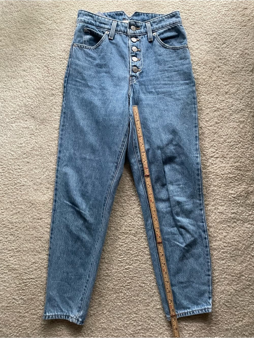 Levi's High Waisted Mom Jeans Light Blue Denim Women’s Size 25 - Thumbnail 3