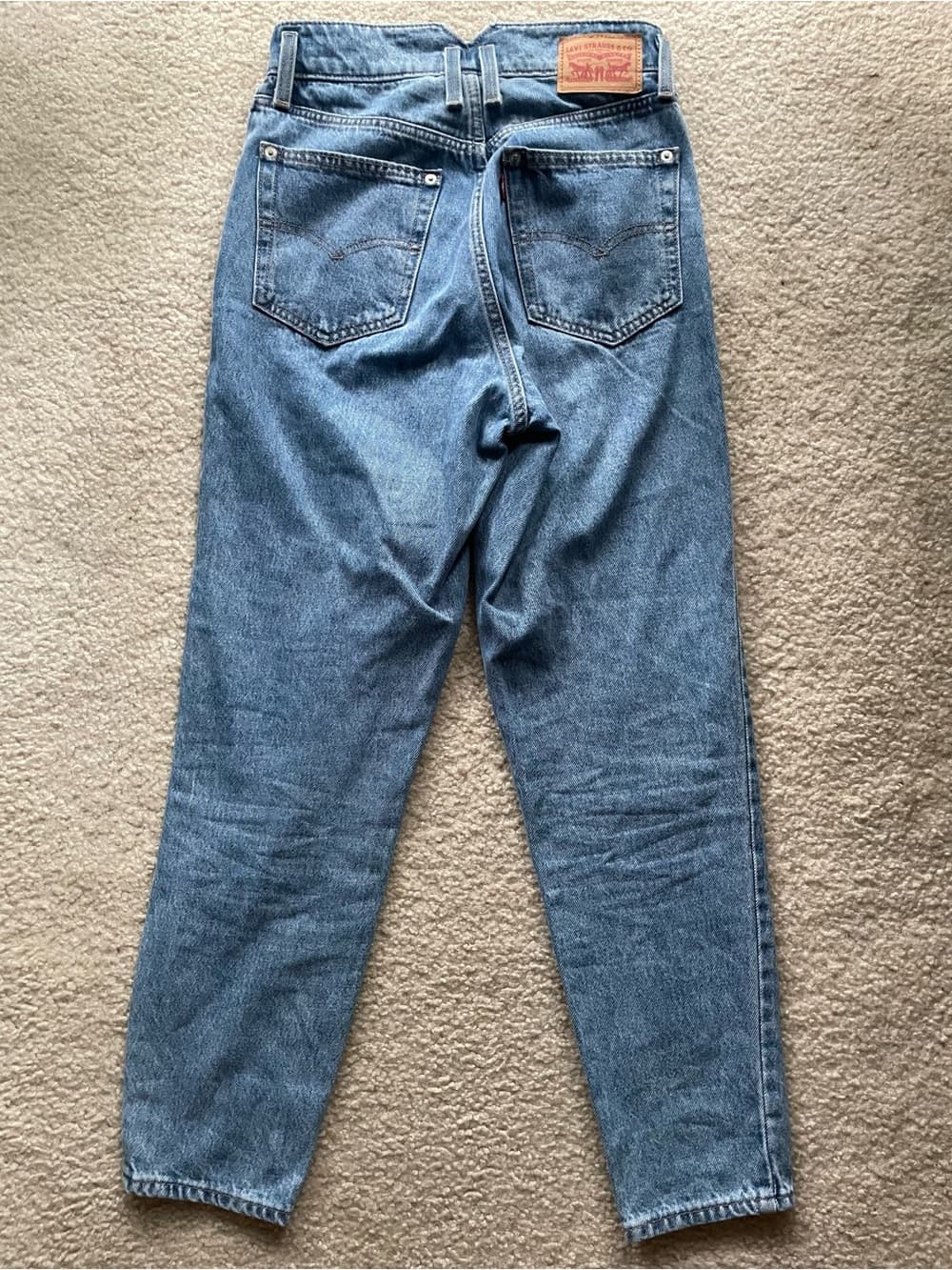 Levi's High Waisted Mom Jeans Light Blue Denim Women’s Size 25 - Thumbnail 6