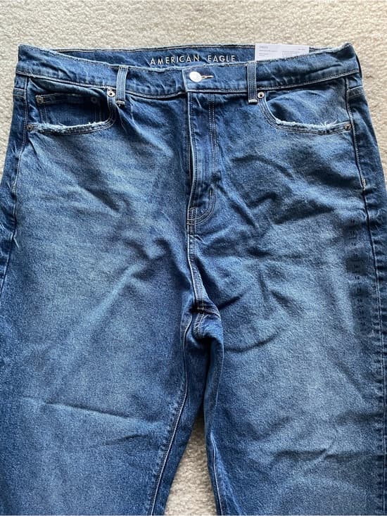 American Eagle Super High-Rise Straight Blue Jeans Women’s 16 Short NWT - Thumbnail 15