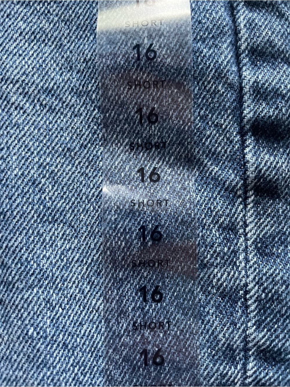 American Eagle Super High-Rise Straight Blue Jeans Women’s 16 Short NWT - Thumbnail 13