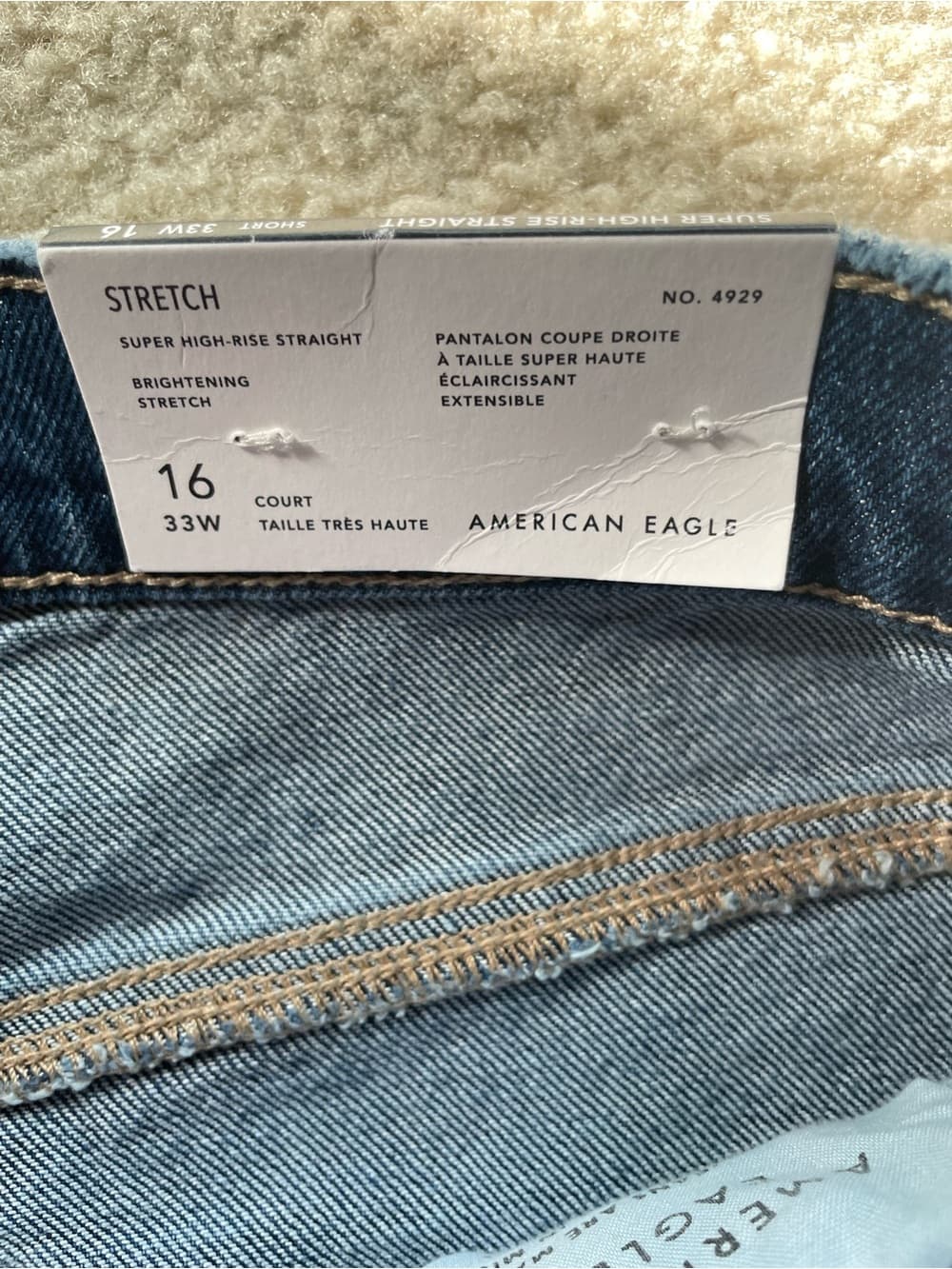 American Eagle Super High-Rise Straight Blue Jeans Women’s 16 Short NWT - Thumbnail 3