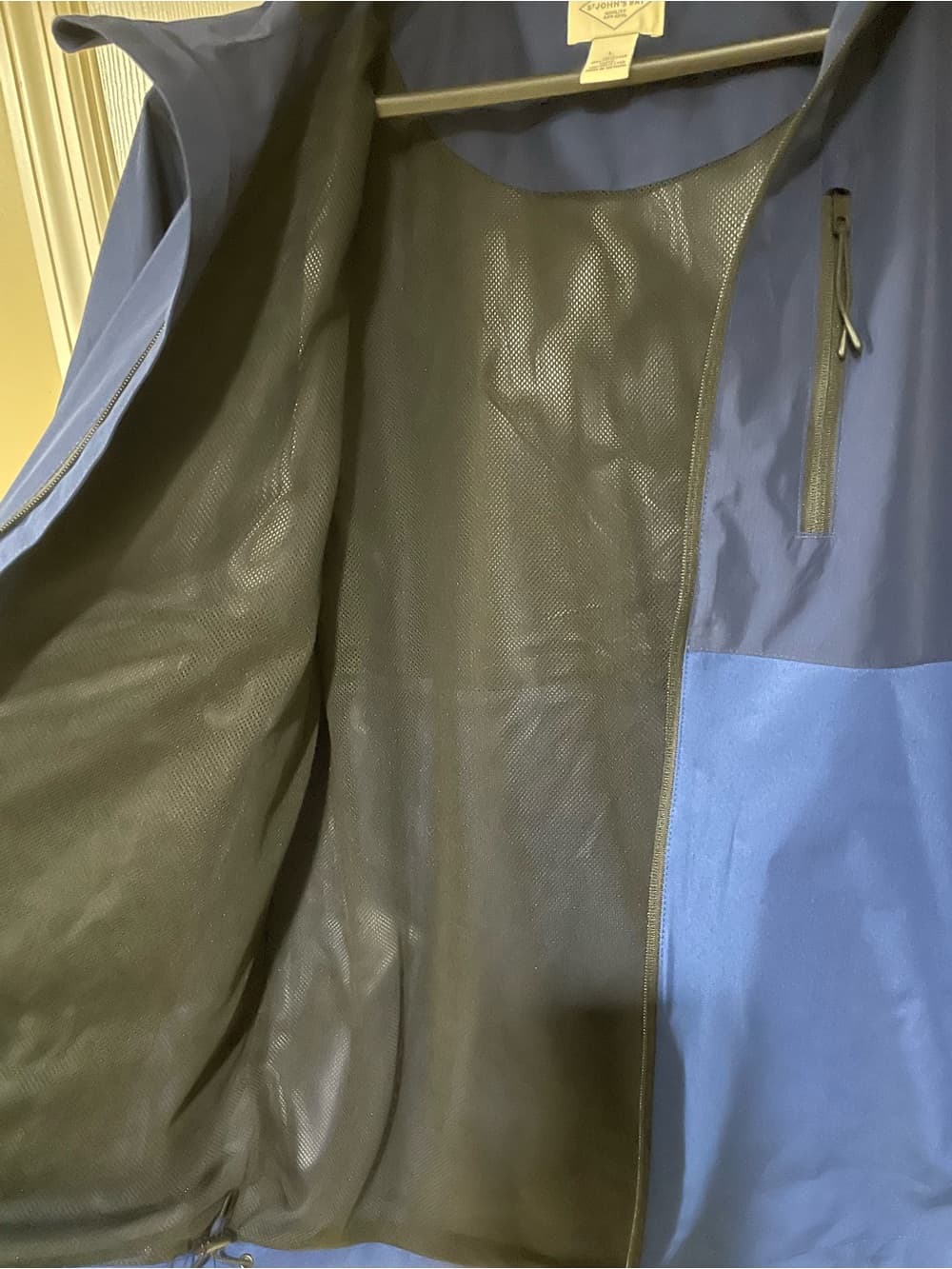 St. John's Bay Men’s Large Two-Tone Blue Hooded Rain Jacket NWT - Thumbnail 4