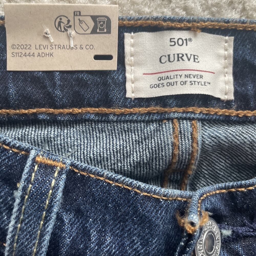 Levis 501 Curve High Rise Straight Leg Stretch Dark Blue Jeans Womens 31x30 NWT - Thumbnail 3