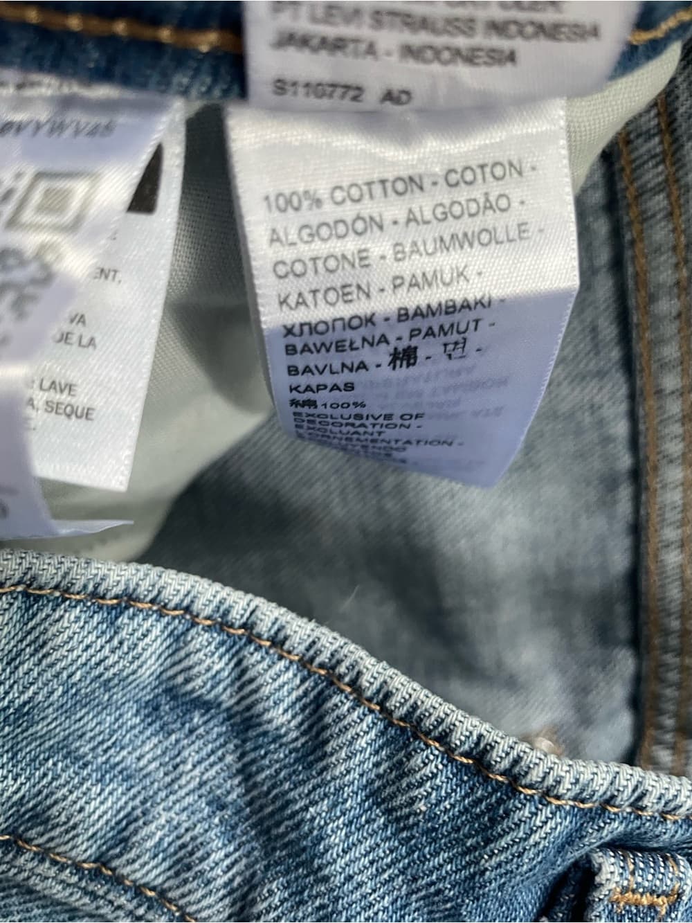 Levi's High Waisted Mom Jeans Light Blue Denim Women’s Size 25 - Thumbnail 9