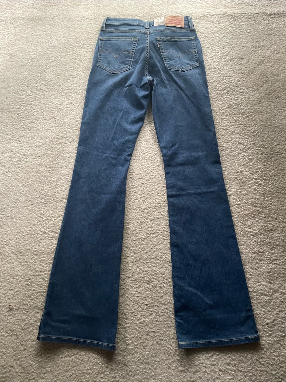 Levi's 724 High-Rise Bootcut Blue Jeans Women’s 27x32 NWT - Thumbnail 3