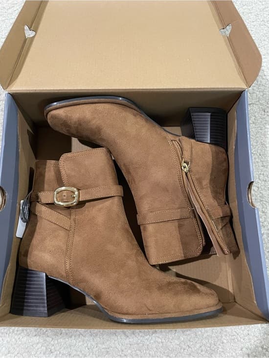 Liz Claiborne Tan/Brown Suede Ankle Boots w Buckle and Side Zip Women’s Size 9 - Thumbnail 12