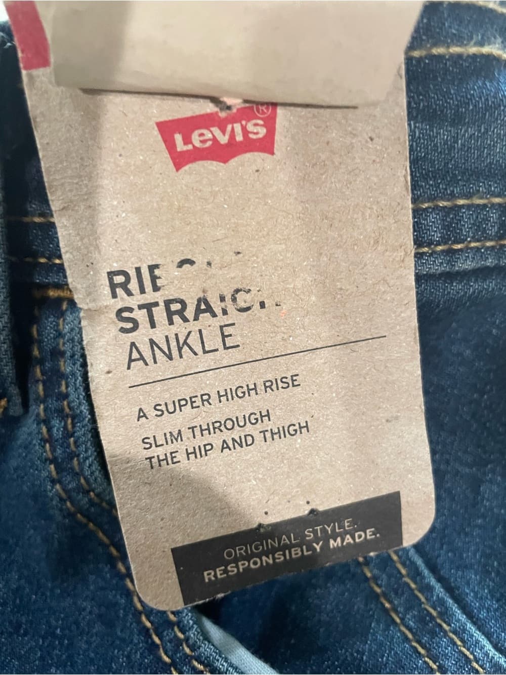 Levi's Women's Ribcage Straight Ankle Dark Blue Jeans Size 31 (x27) - Thumbnail 3